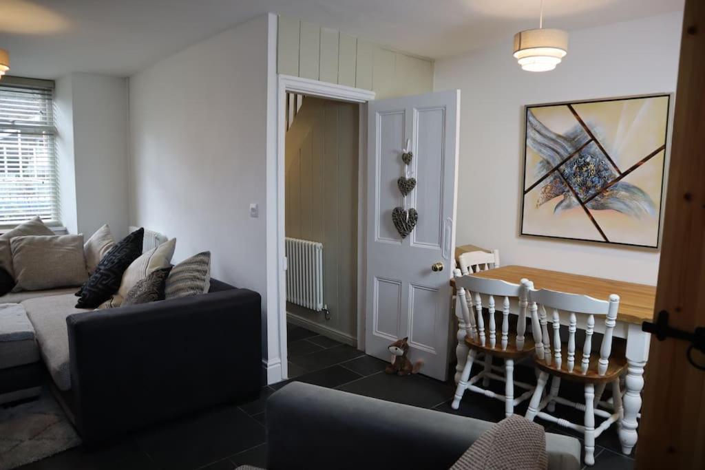 Dol Bach - Your Homely Welsh Cottage In The Heart Of Snowdonia Blaenau Ffestiniog Dış mekan fotoğraf